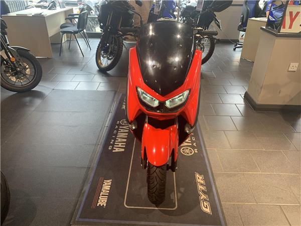 2023 Yamaha N Max 125 ABS Only 864 Miles carrier, easy block,Wireless charger / holder.F.S.H