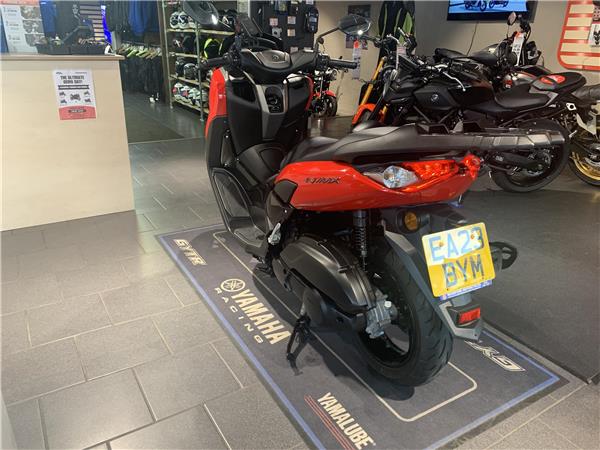 2023 Yamaha N Max 125 ABS Only 864 Miles carrier, easy block,Wireless charger / holder.F.S.H