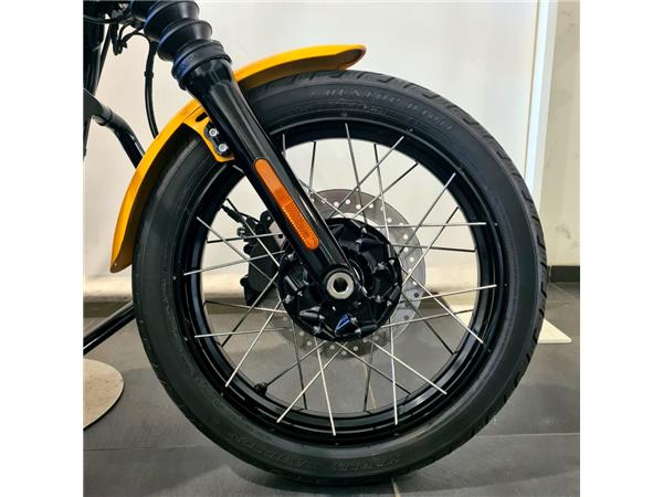 HARLEY-DAVIDSON STREET BOB 