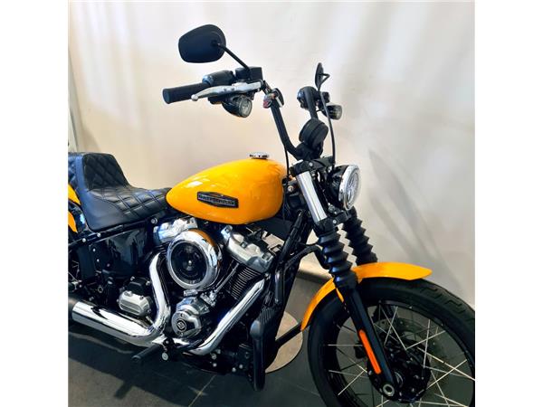 HARLEY-DAVIDSON STREET BOB 