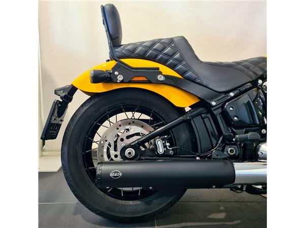 HARLEY-DAVIDSON STREET BOB 