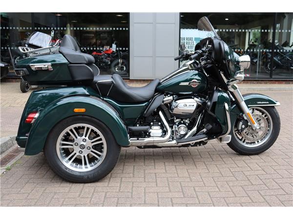 2024 HARLEY-DAVIDSON TRIKE FLHTCUTG TRI GLIDE ULTRA CLASSIC