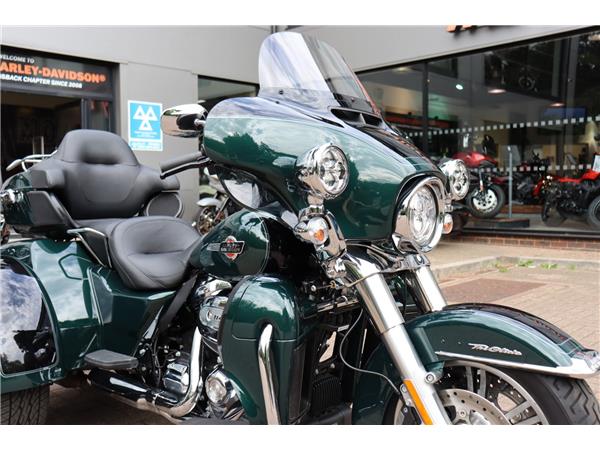 2024 HARLEY-DAVIDSON TRIKE FLHTCUTG TRI GLIDE ULTRA CLASSIC