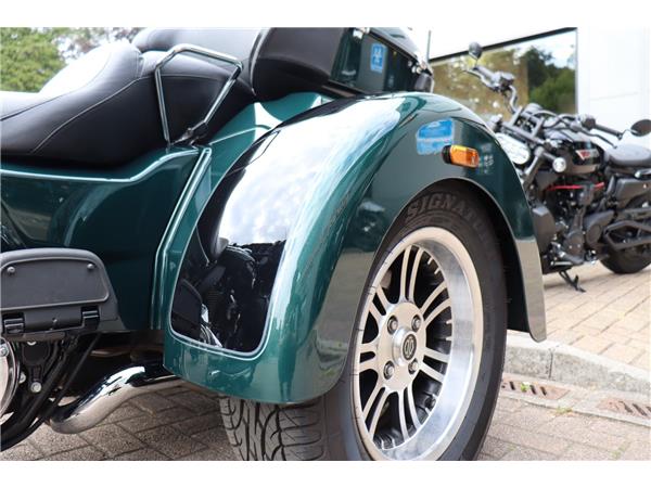 2024 HARLEY-DAVIDSON TRIKE FLHTCUTG TRI GLIDE ULTRA CLASSIC