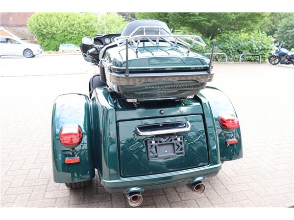 2024 HARLEY-DAVIDSON TRIKE FLHTCUTG TRI GLIDE ULTRA CLASSIC