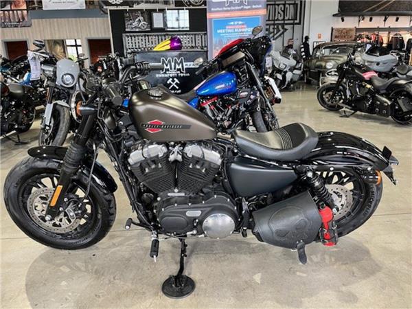 SPORTSTER 48 