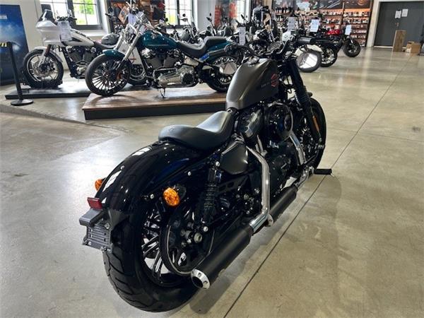 SPORTSTER 48 