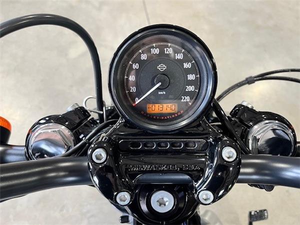 SPORTSTER 48 