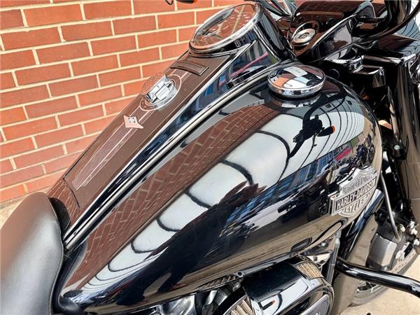 2022 HARLEY-DAVIDSON TOURING FLHRXS ROAD KING SPECIAL