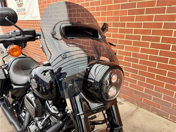 2022 HARLEY-DAVIDSON TOURING FLHRXS ROAD KING SPECIAL