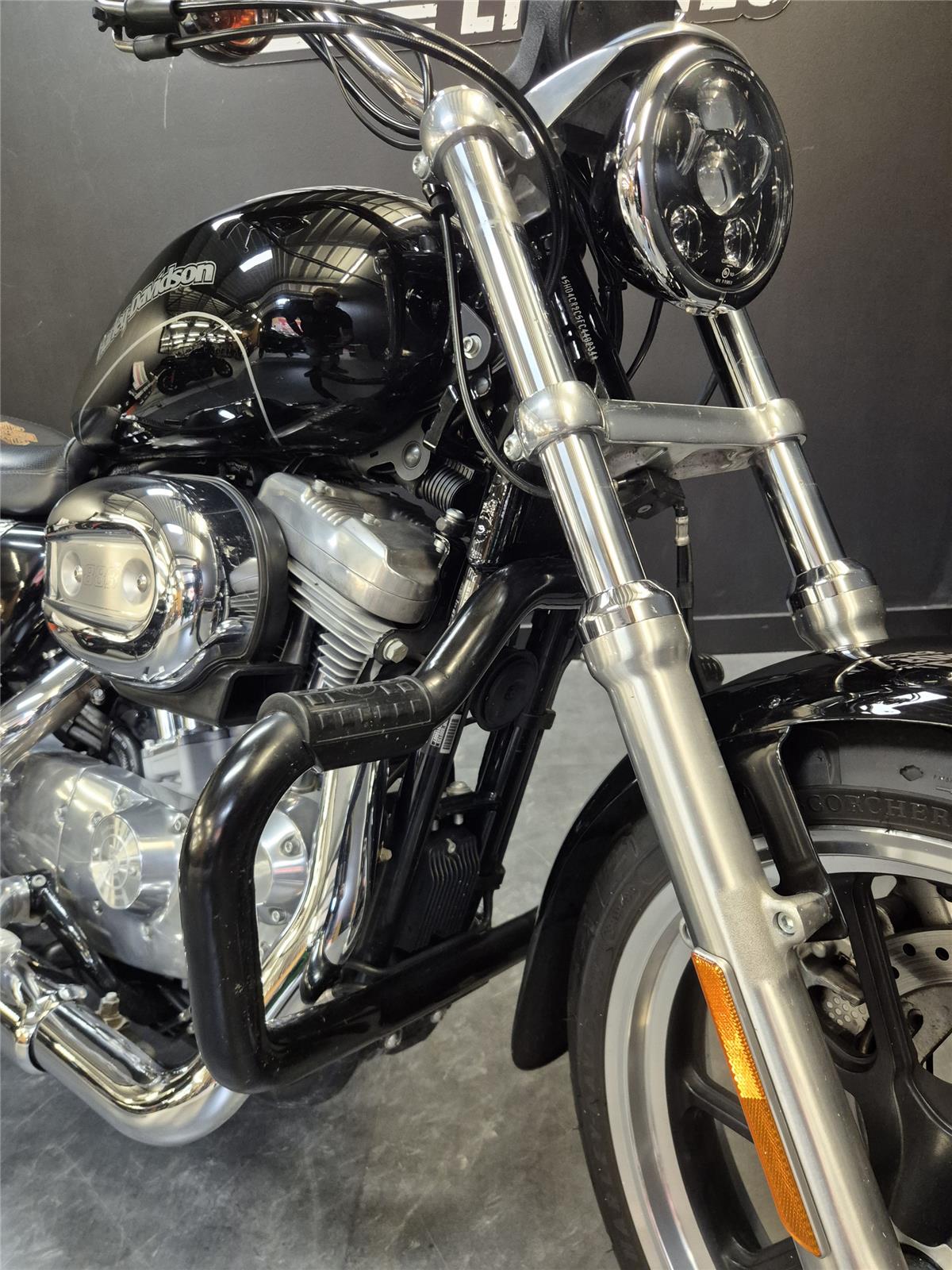 2015 HARLEY-DAVIDSON SUPERLOW