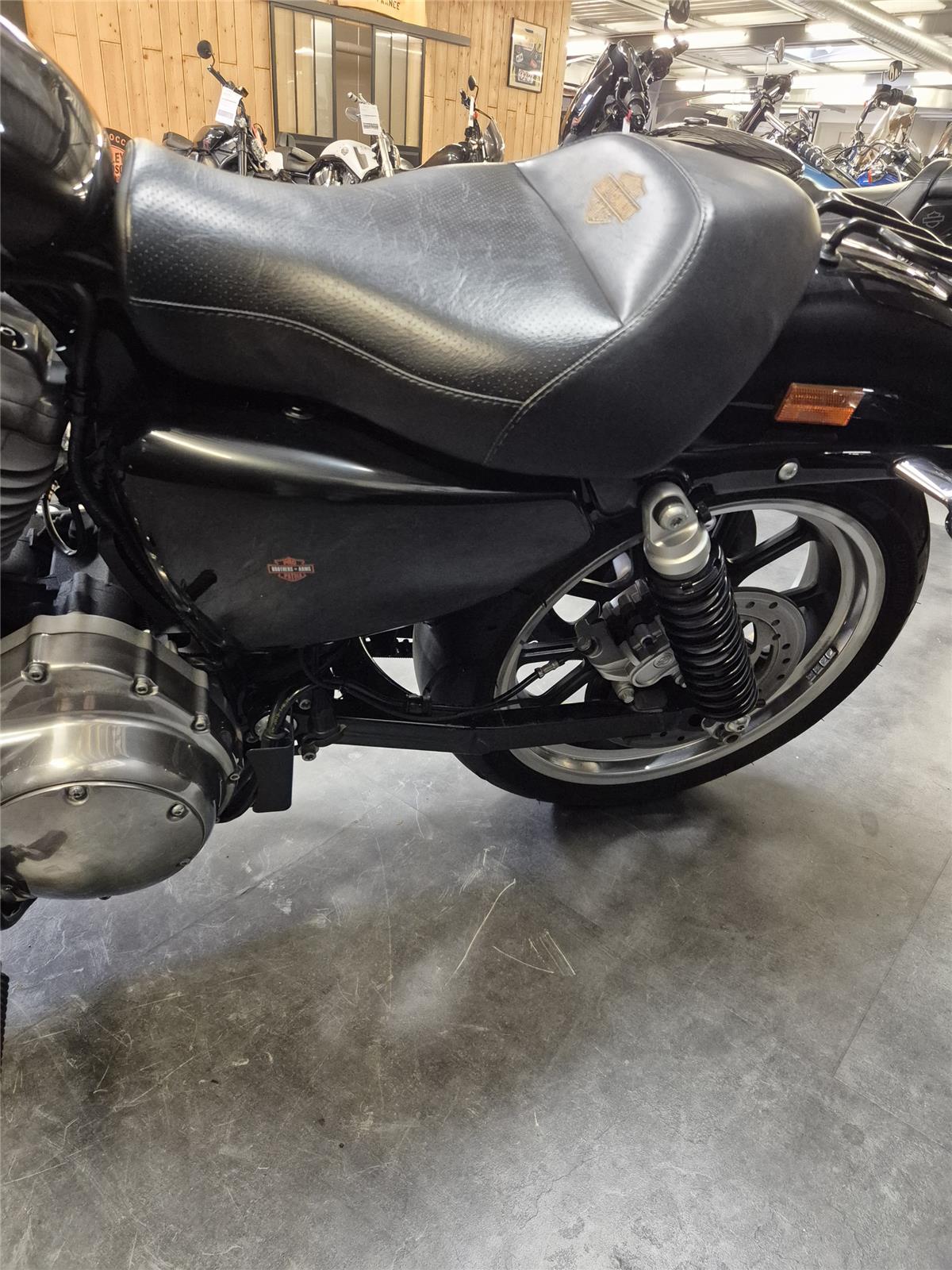 2015 HARLEY-DAVIDSON SUPERLOW