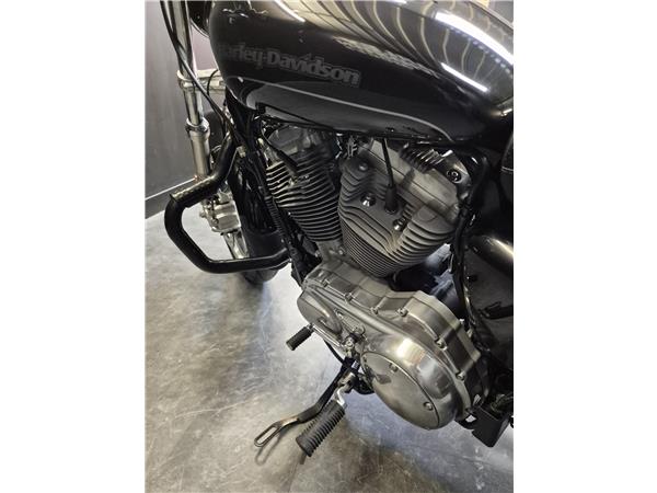 2015 HARLEY-DAVIDSON SUPERLOW