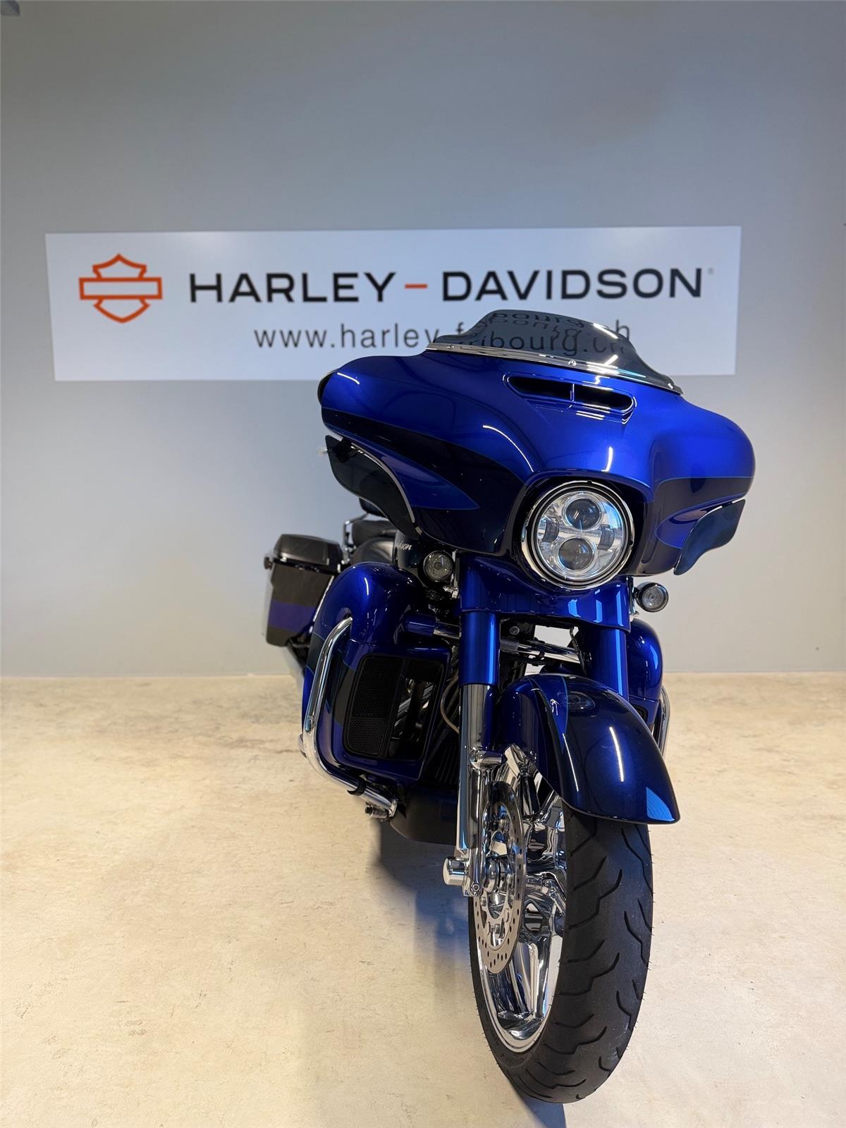2017 harley-davidson FLHXSE Street Glide ABS CVO 114