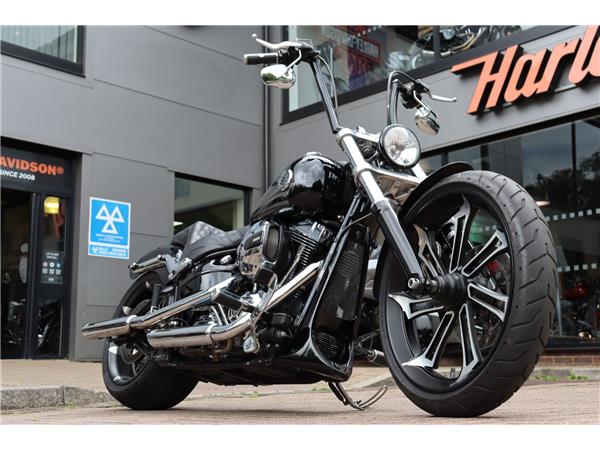 2016 HARLEY-DAVIDSON SOFTAIL FXSB BREAKOUT