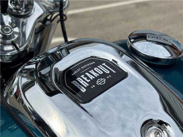 2026 HARLEY-DAVIDSON SOFTAIL BREAKOUT 117