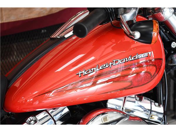 2017 HARLEY-DAVIDSON SOFTAIL FXSB BREAKOUT