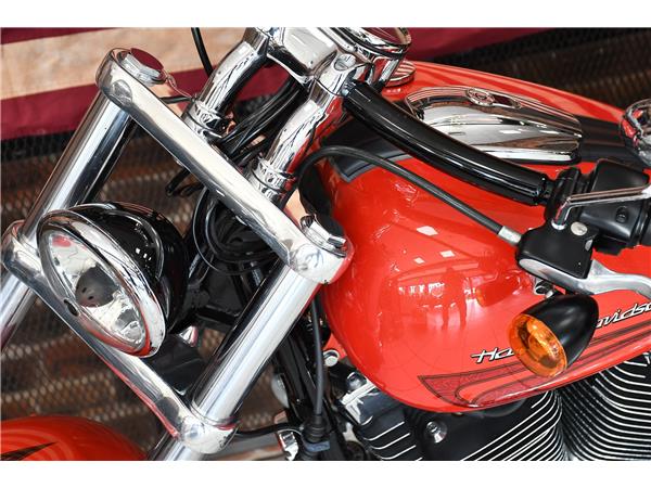 2017 HARLEY-DAVIDSON SOFTAIL FXSB BREAKOUT
