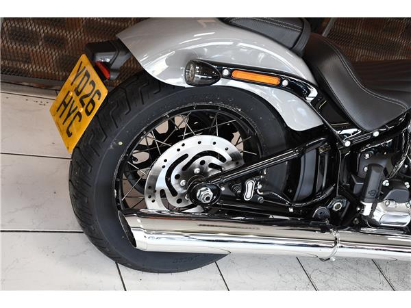 2025 HARLEY-DAVIDSON STREET BOB