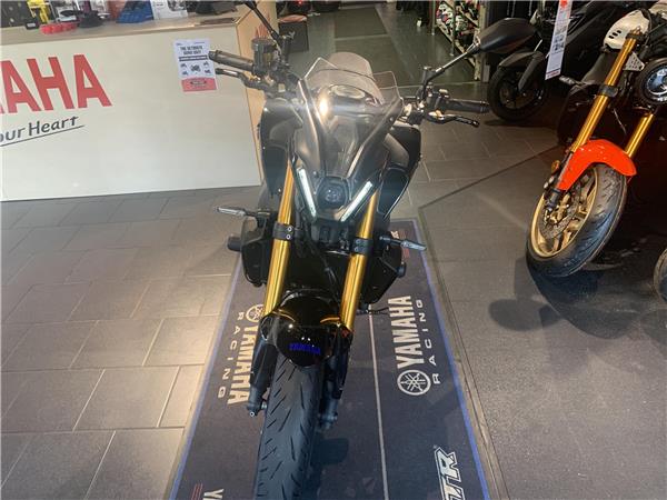 2022 Yamaha MT-09 SP, Only 9,900m,,tail tidy, radiator guard, just serviced by us !