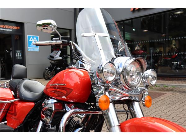 2018 HARLEY-DAVIDSON TOURING FLHR ROAD KING