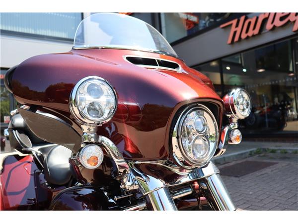 2018 HARLEY-DAVIDSON TRIKE FLHTCUTG TRI GLIDE ULTRA CLASSIC