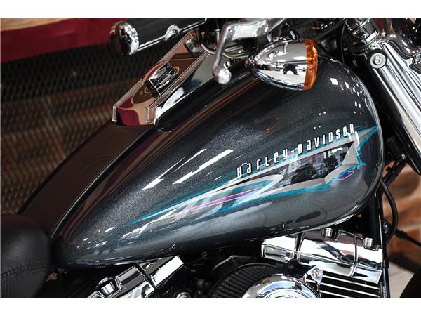 2015 HARLEY-DAVIDSON SOFTAIL FLSTF FAT BOY