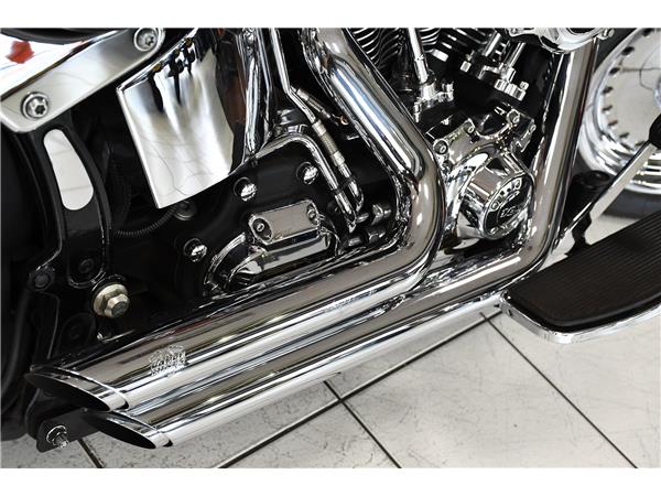 2015 HARLEY-DAVIDSON SOFTAIL FLSTF FAT BOY