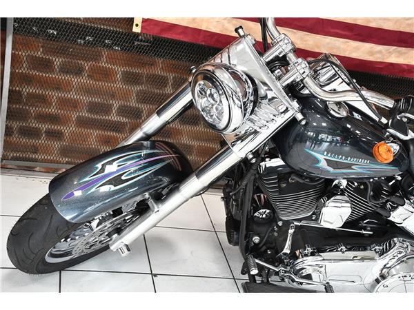 2015 HARLEY-DAVIDSON SOFTAIL FLSTF FAT BOY