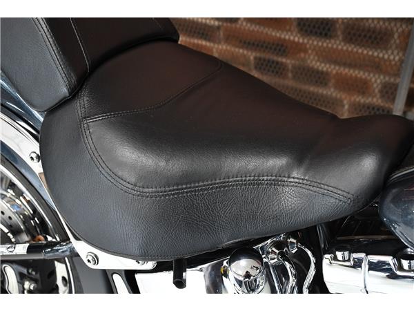 2015 HARLEY-DAVIDSON SOFTAIL FLSTF FAT BOY