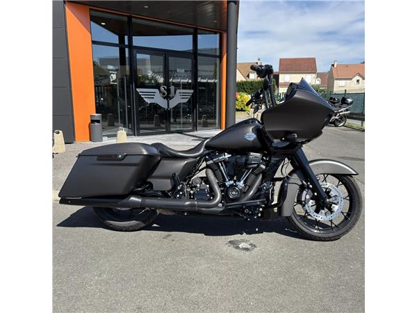2022 HARLEY-DAVIDSON ROAD GLIDE