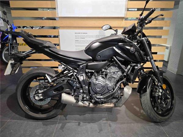 2024 Yamaha MT-07 (MTN690) Black