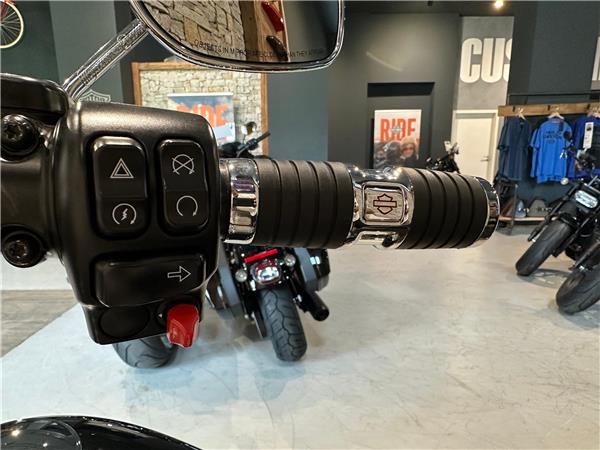 2024 harley-davidson FLHP Road King Police