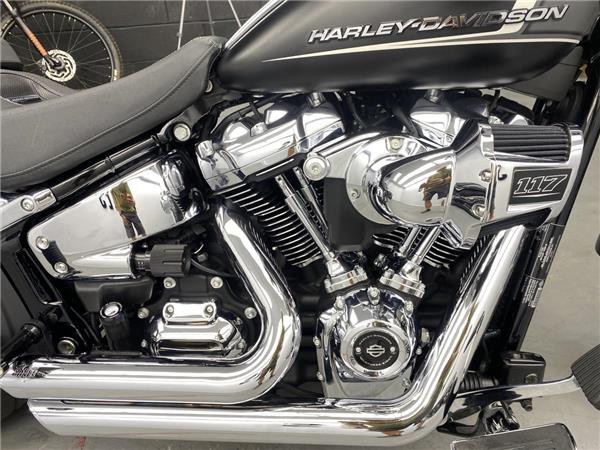2023 Harley-Davidson Breakout