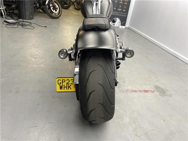 2023 Harley-Davidson Breakout