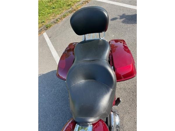 2017 HARLEY-DAVIDSON STREET GLIDE