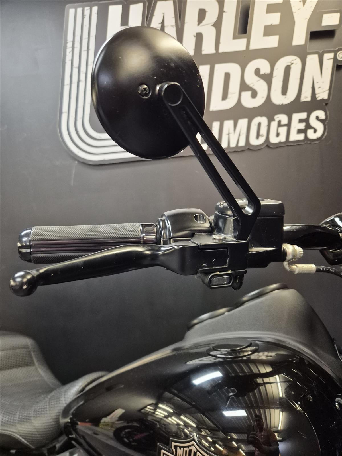 2017 HARLEY-DAVIDSON LOW RIDER