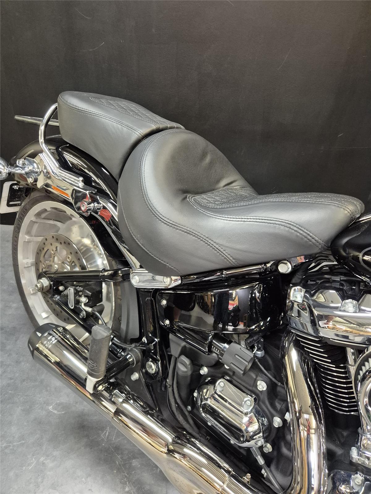 2021 HARLEY-DAVIDSON FAT BOY