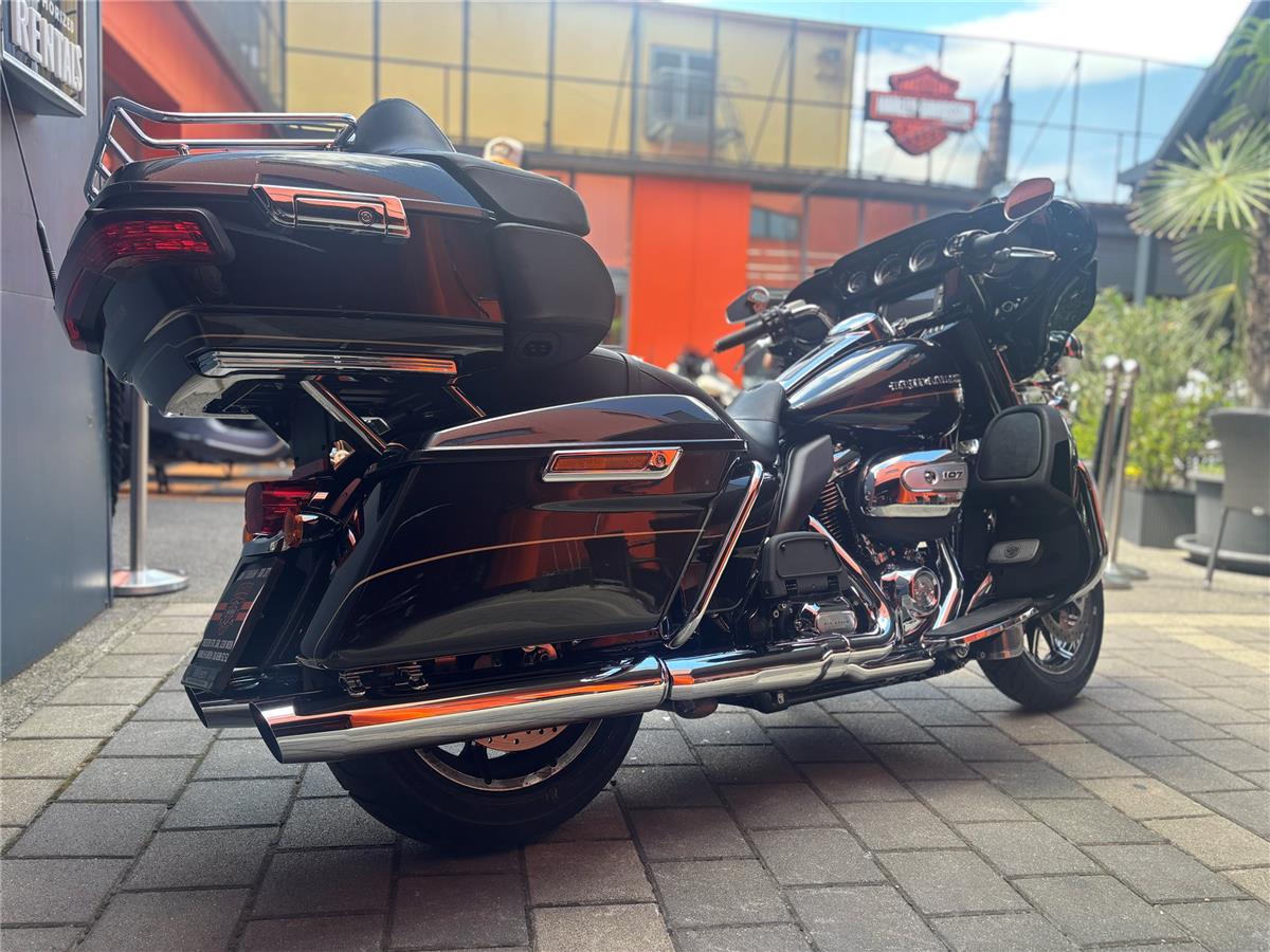 2018 Harley-Davidson Touring Electra Glide Ultra Limited FLHTK