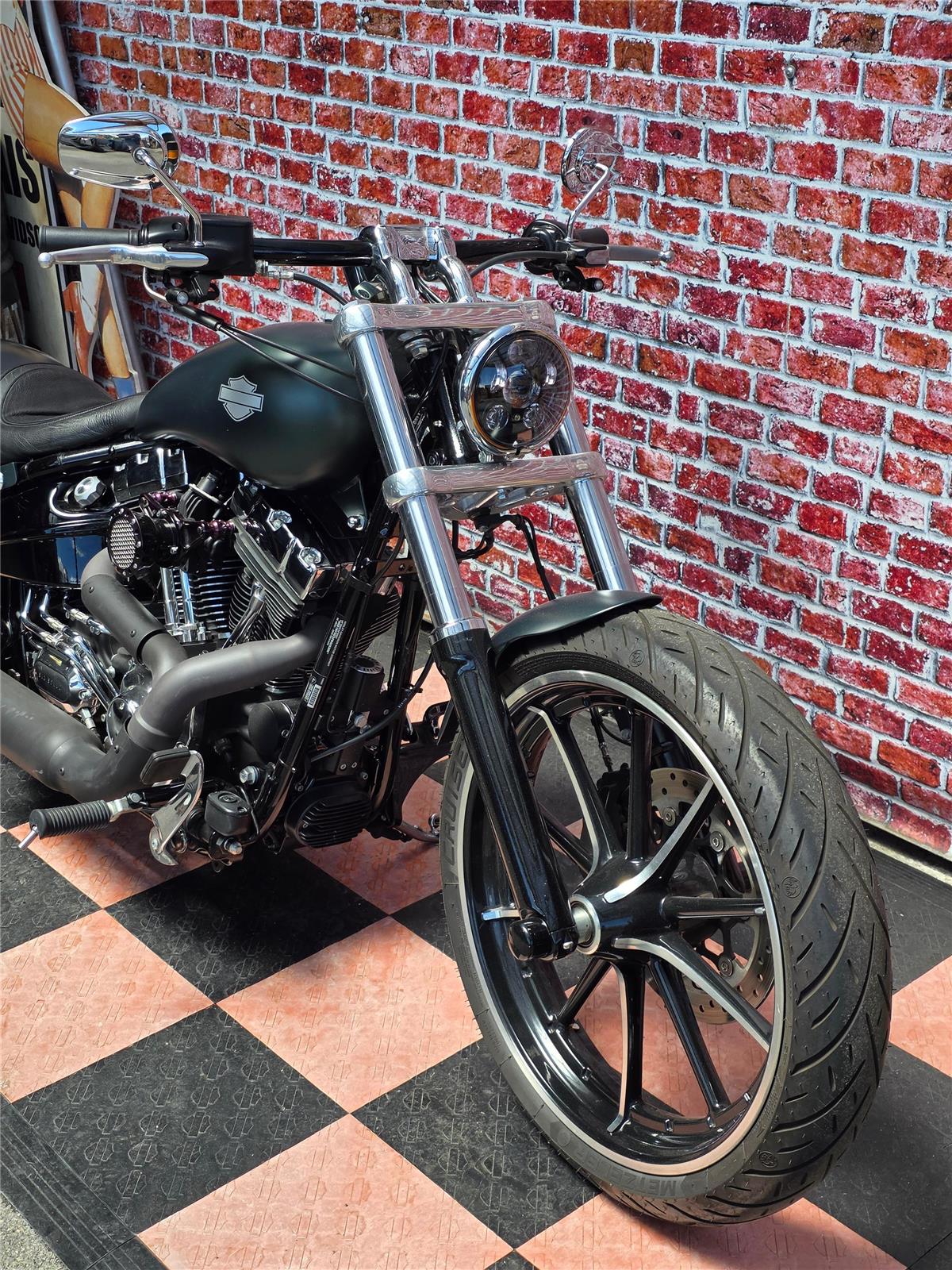 2015 harley-davidson FXSB Breakout 103 ABS