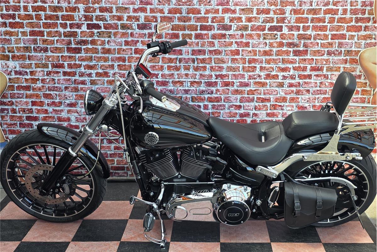 2017 harley-davidson FXSB Breakout 103 ABS