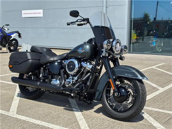 2026 HARLEY-DAVIDSON SOFTAIL FLHC HERITAGE CLASSIC