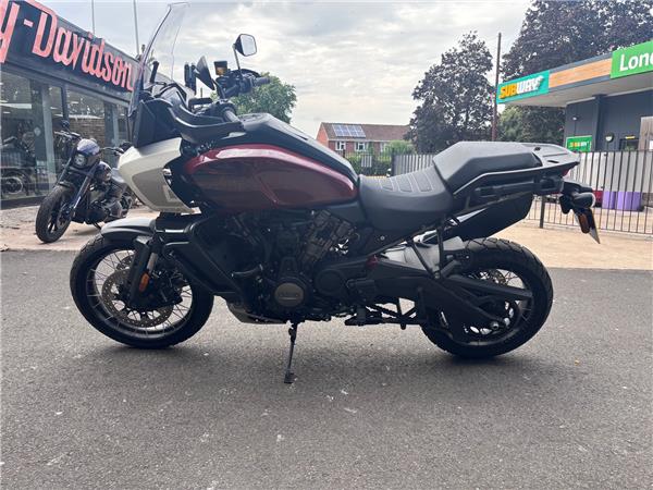 2025 HARLEY-DAVIDSON ADVENTURE TOURING RA1250S PAN AMERICA 1250 SPECIAL