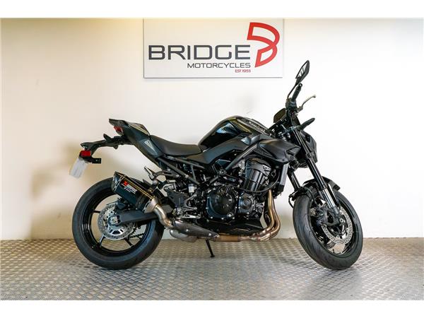 2026 KAWASAKI Z900 PERFORMANCE