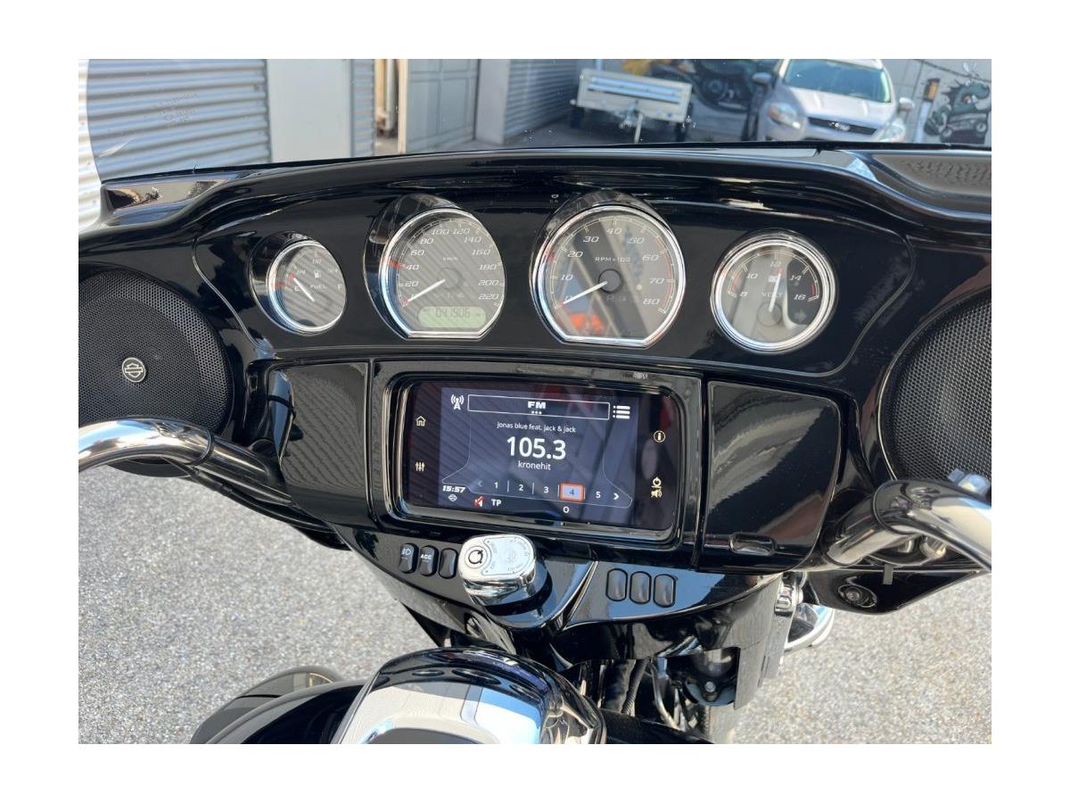 2021 Harley-Davidson Touring Street Glide Special FLHXS