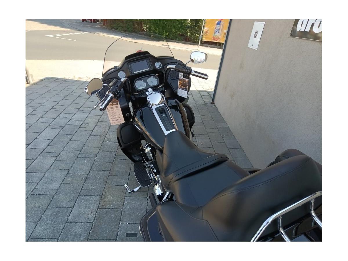 2016 Harley-Davidson Road Glide Limited FLTRK