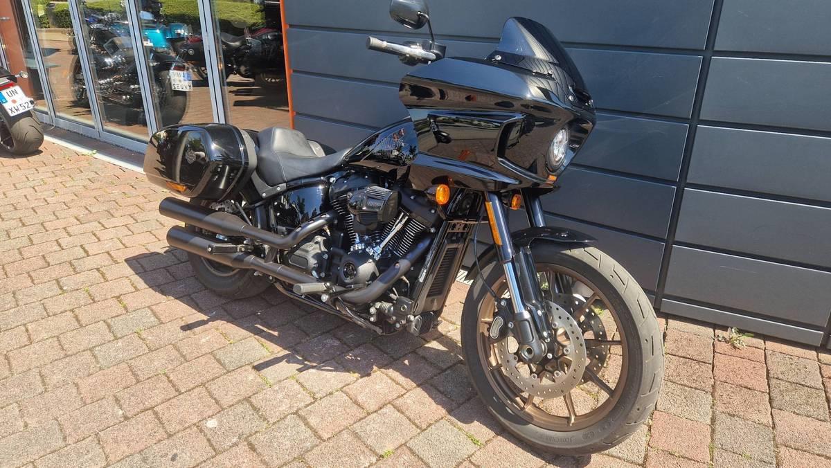 FXLRST LOW RIDER ST 117 