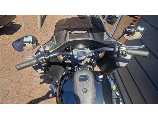 FXLRST LOW RIDER ST 117 