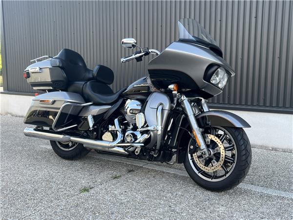 2015 HARLEY-DAVIDSON ROAD GLIDE