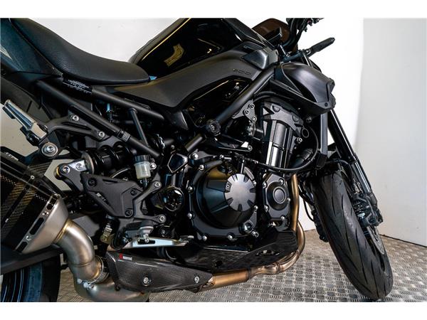 2026 KAWASAKI Z900 PERFORMANCE